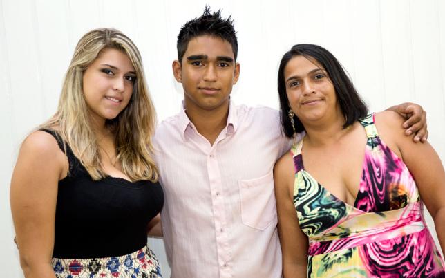 Life Skills Graduate in Brazil Finds Renewed Self-Confidence Hero Image